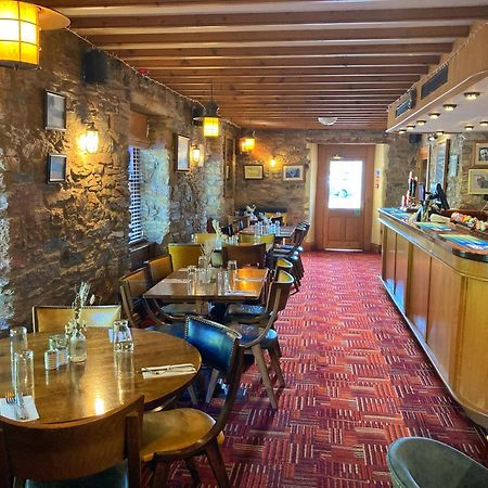 The Britannia Inn & Waves Restaurant St Austell Exteriér fotografie