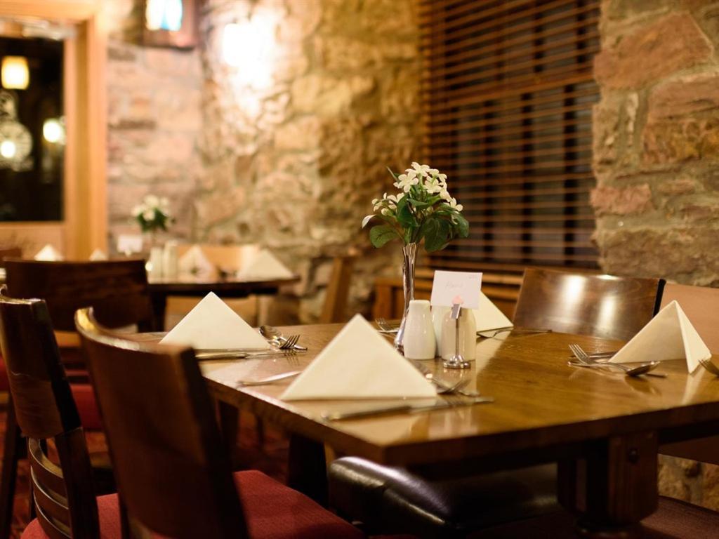The Britannia Inn & Waves Restaurant St Austell Exteriér fotografie