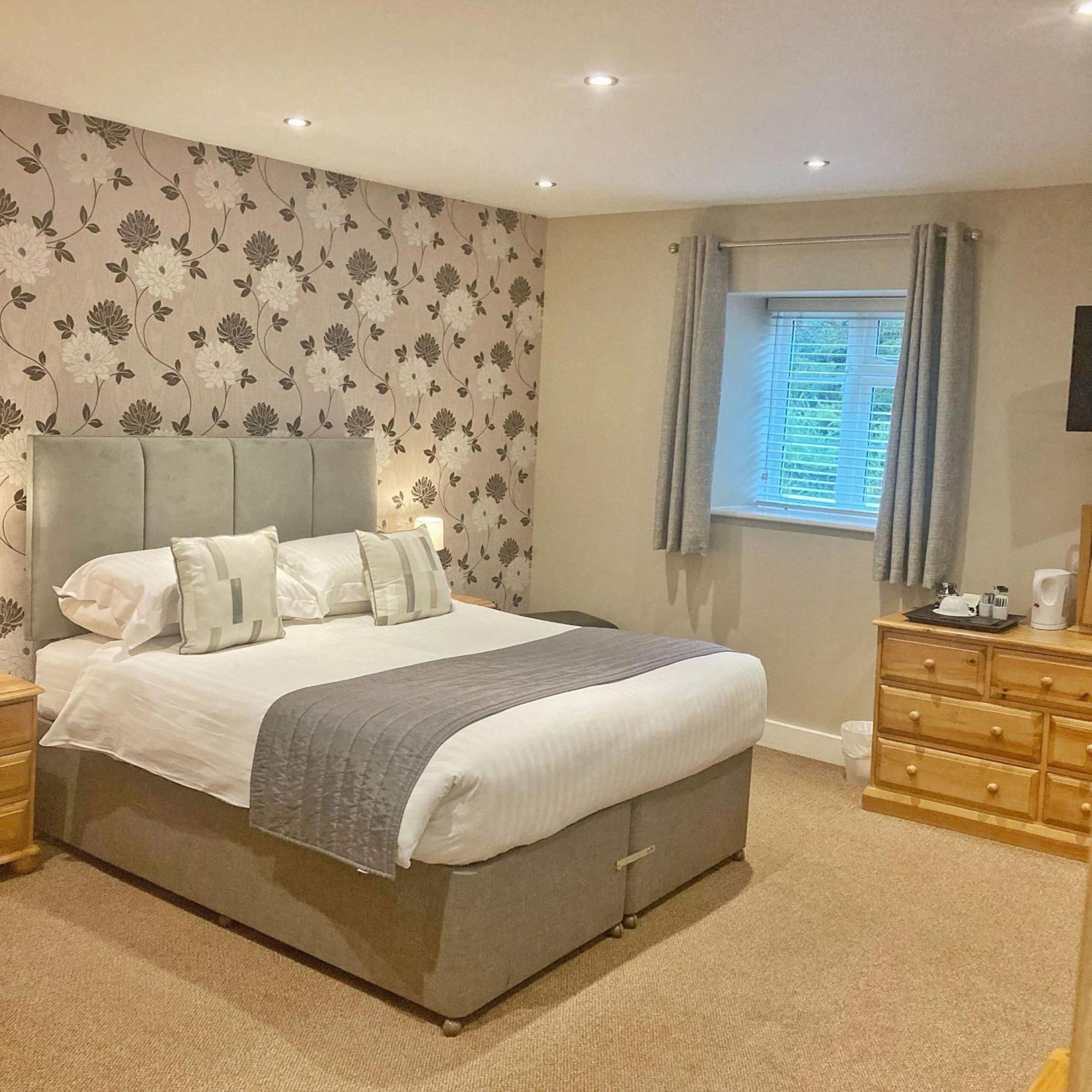 The Britannia Inn & Waves Restaurant St Austell Pokoj fotografie