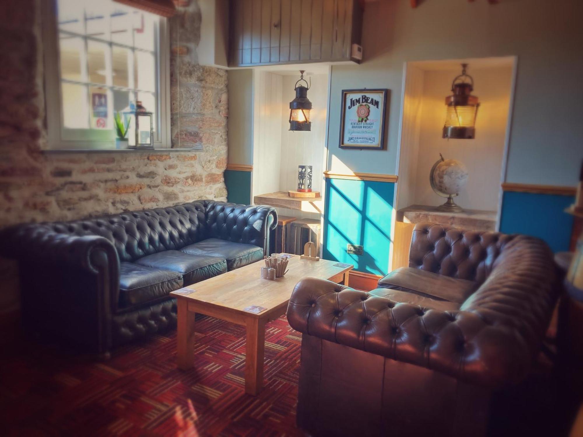 The Britannia Inn & Waves Restaurant St Austell Exteriér fotografie